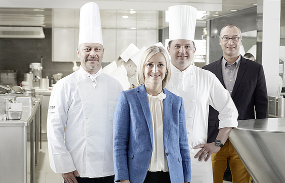 Brigitte Violier et Franck Giovannini (au centre) en compagnie de Jean-Michel Martin (à g.) et Eric Dubuis (à dr.)